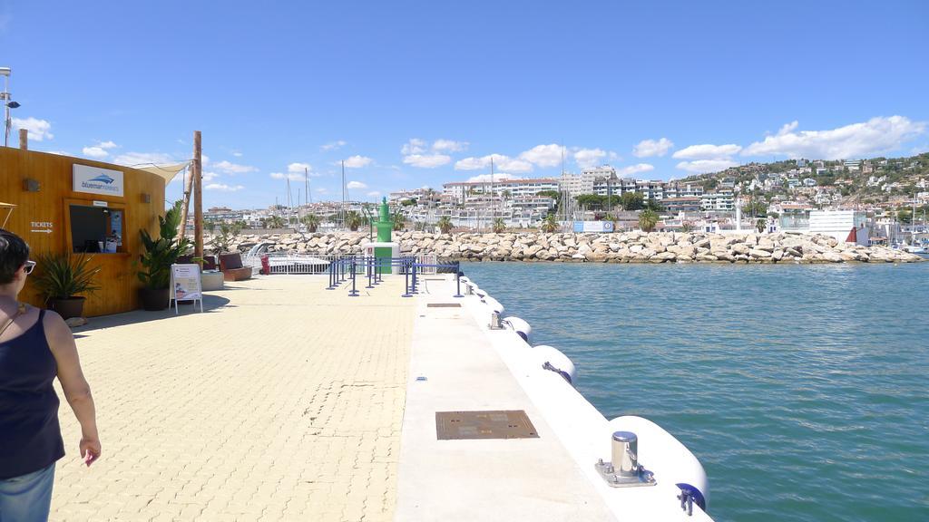 Mini Apartamento Port Aiguadolc Sitges Ngoại thất bức ảnh