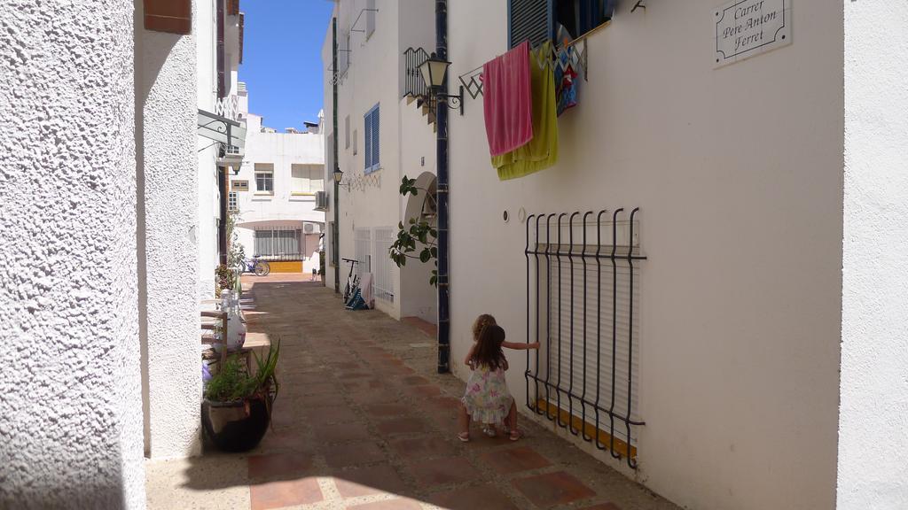 Mini Apartamento Port Aiguadolc Sitges Ngoại thất bức ảnh