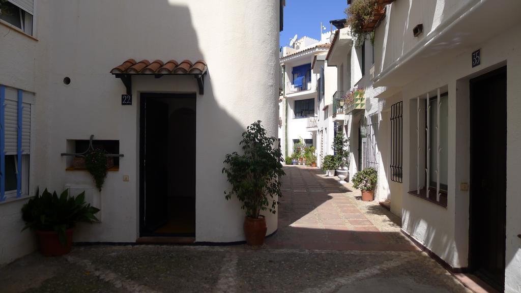 Mini Apartamento Port Aiguadolc Sitges Ngoại thất bức ảnh